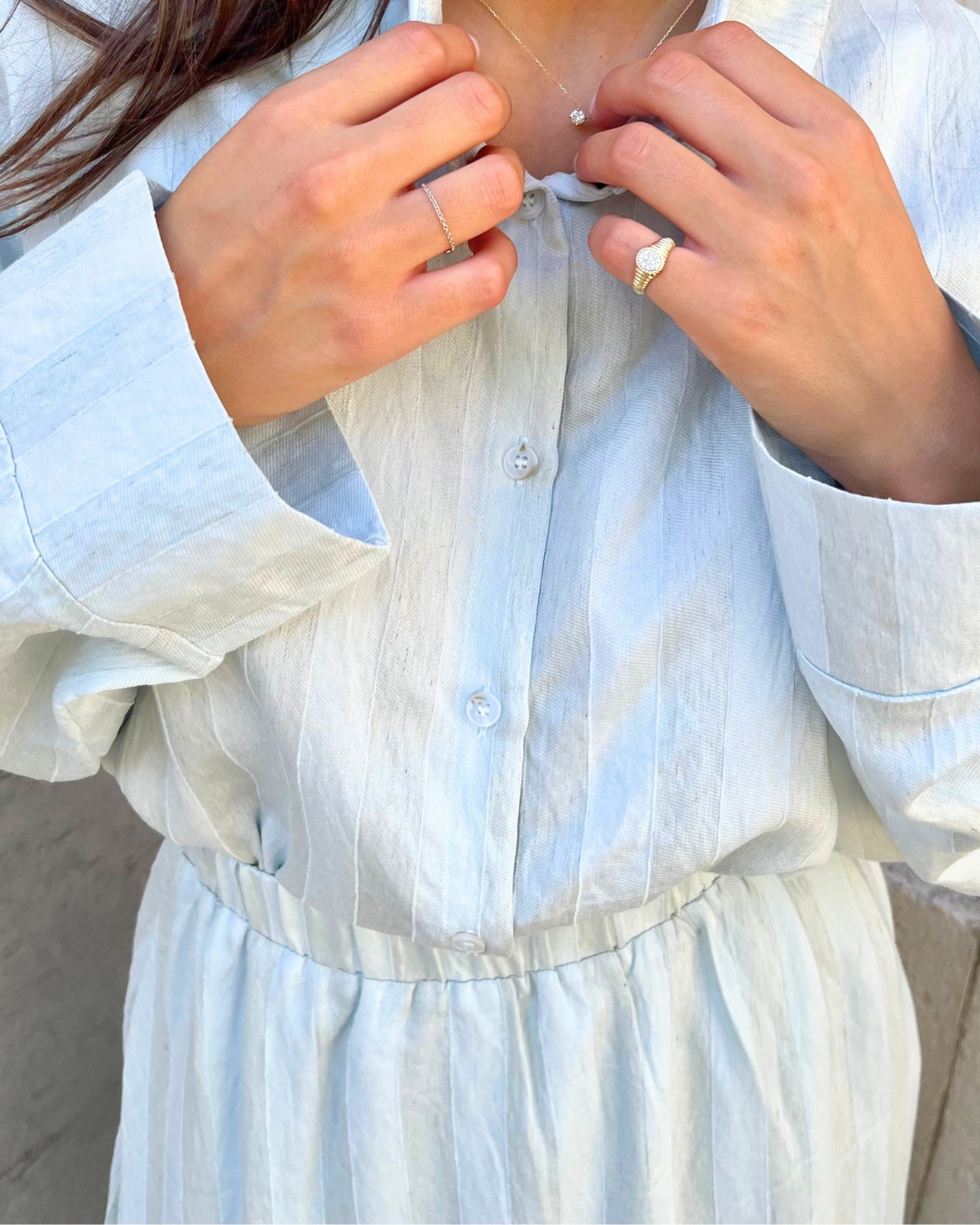 Ensemble Chemise et Jupe Bleu Ciel