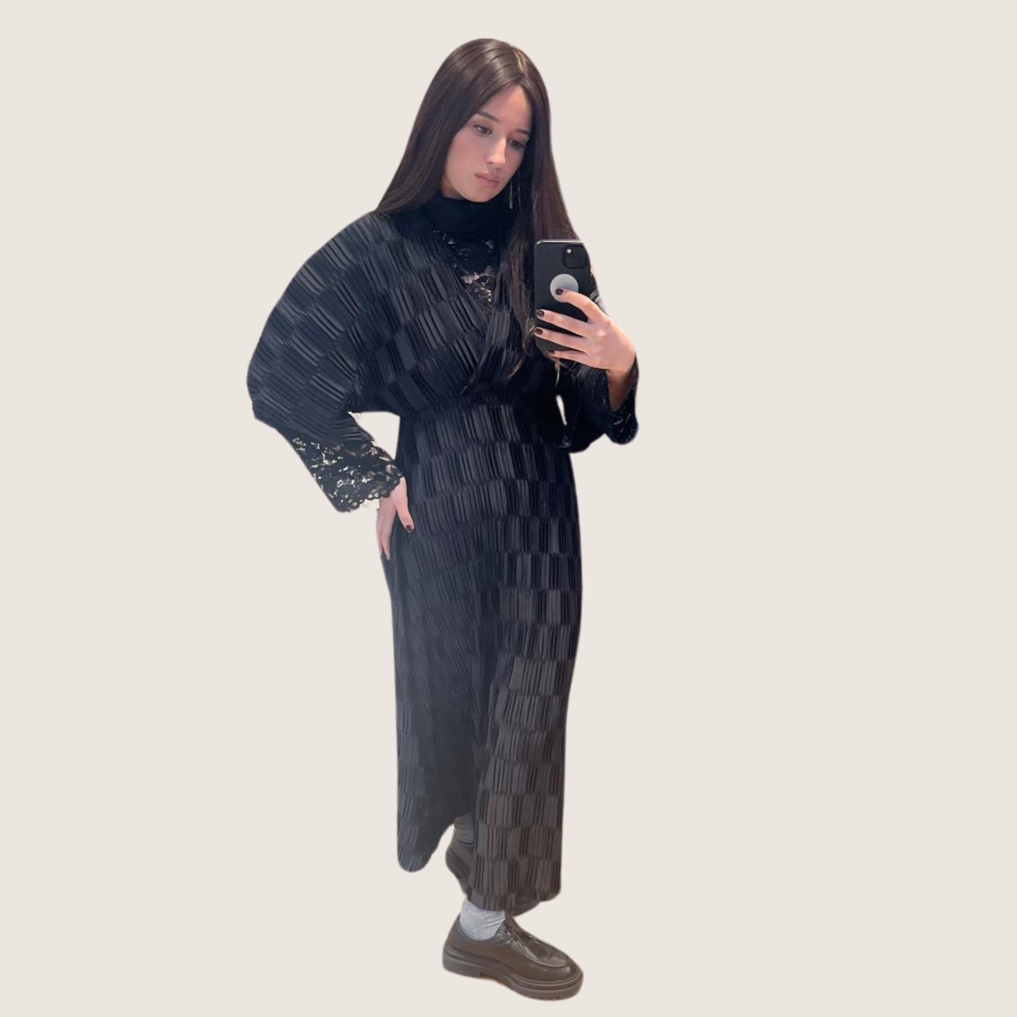Robe plissée manches papillons